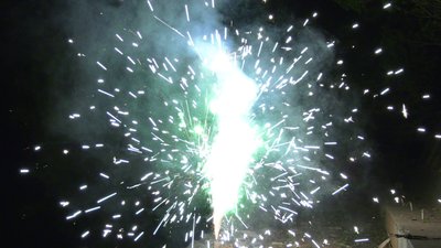 #26240 Fountains 3.5m, 64s (Fuse)