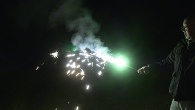 #28232 Hand hold colorful flame